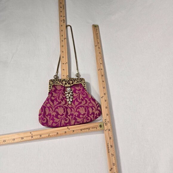 VINTAGE - ANTIQUE Bridgerton Hipster FUCHSIA Embellished Gold Details Clutch Bag - Picture 17 of 17